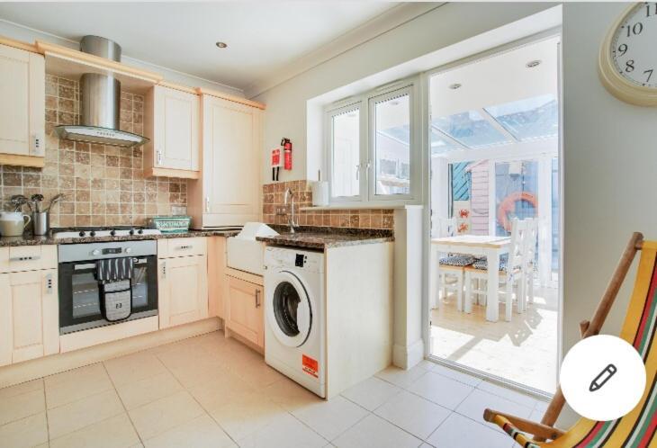 Viking Bay House Villa บรอดสแตร์ส ภายนอก รูปภาพ