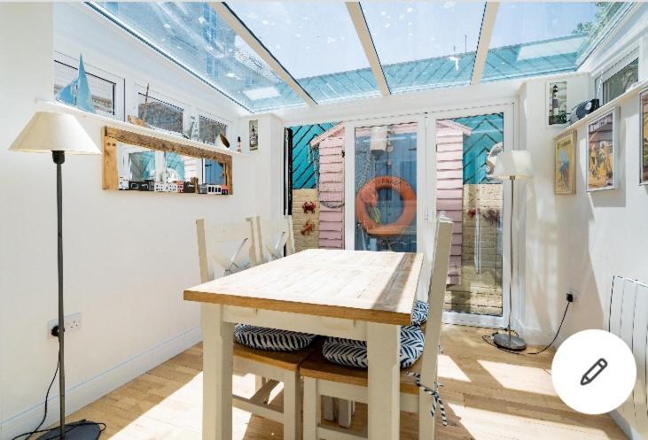 Viking Bay House Villa บรอดสแตร์ส ภายนอก รูปภาพ